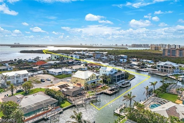 22 Palmview BLVD, Fort Myers Beach, FL 33931