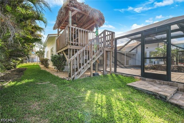 22 Palmview BLVD, Fort Myers Beach, FL 33931