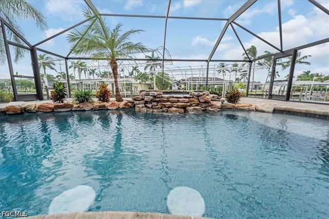 22 Palmview BLVD, Fort Myers Beach, FL 33931