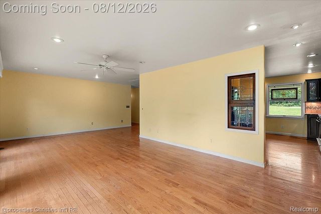 13010 Oyster Lake Road, Holly Township, MI 48442