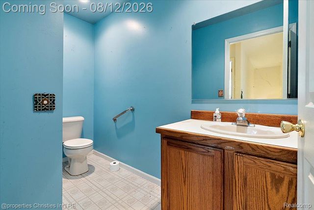13010 Oyster Lake Road, Holly Township, MI 48442