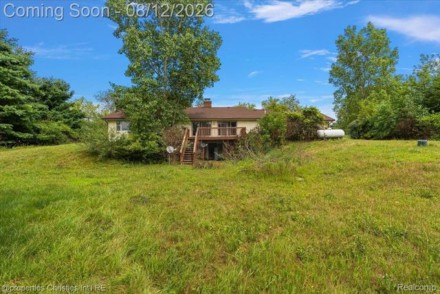 13010 Oyster Lake Road, Holly Township, MI 48442