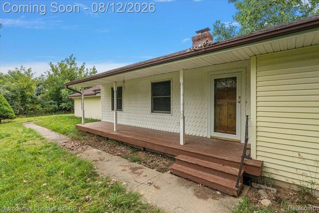13010 Oyster Lake Road, Holly Township, MI 48442