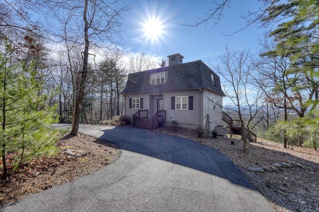 417 Hidden Forest Lane, Hayesville, SC 29804