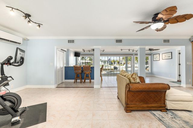 733 Jacana Way, North Palm Beach, FL 33408