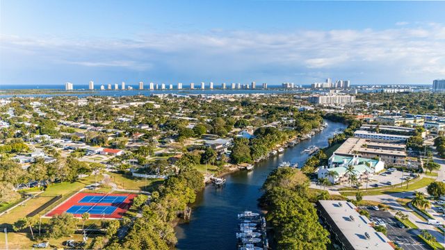 733 Jacana Way, North Palm Beach, FL 33408