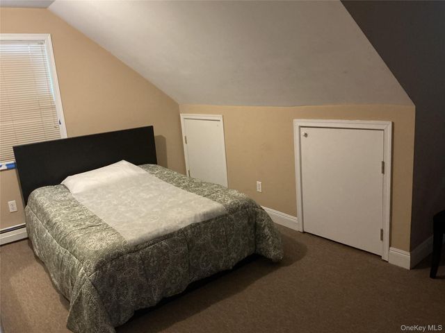 12 E John Street, Hicksville, NY 11801