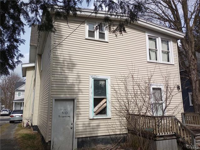 337 West Kennedy Street, Syracuse, NY 13205