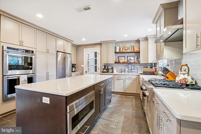 4110 EDGEVALE CT, Chevy Chase, MD 20815