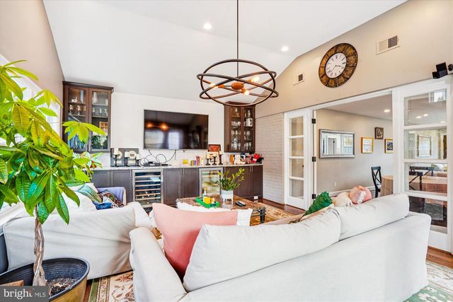 4110 EDGEVALE CT, Chevy Chase, MD 20815