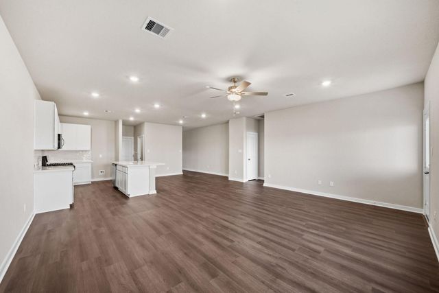 19058 Cetara Villa Drive, Hockley, TX 77447
