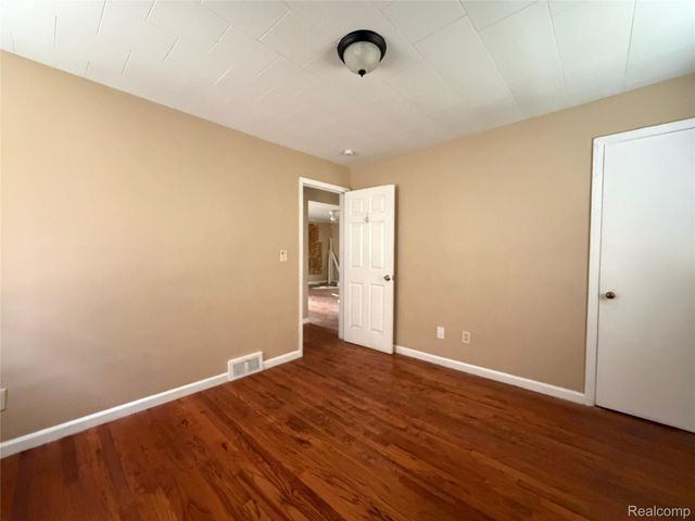 11090 MINDEN Street, Detroit, MI 48205