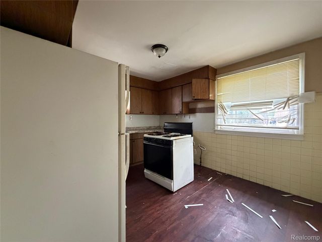 11090 MINDEN Street, Detroit, MI 48205