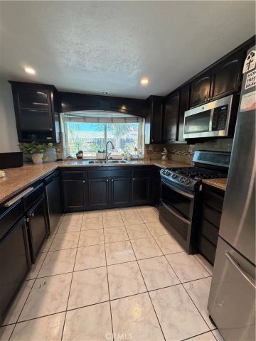 1839 Majestic Dr., Corona, CA 92878