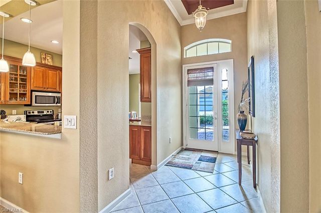 3460 Lakeview Isle CT, Fort Myers, FL 33905
