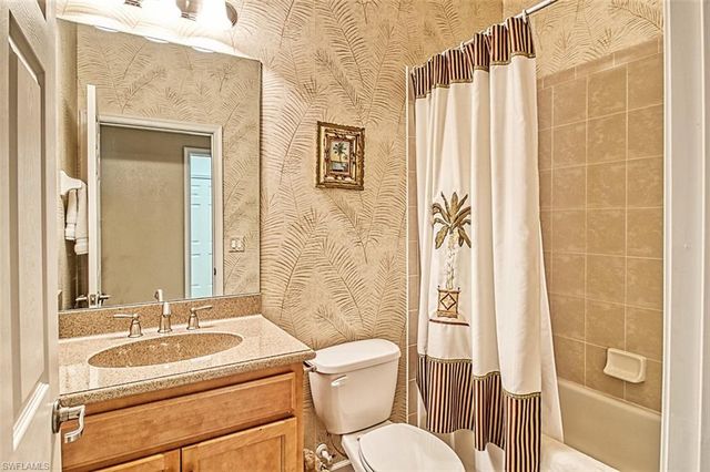 3460 Lakeview Isle CT, Fort Myers, FL 33905