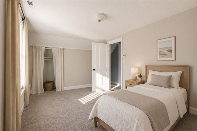 65 Maple Avenue, Middletown, RI 02842