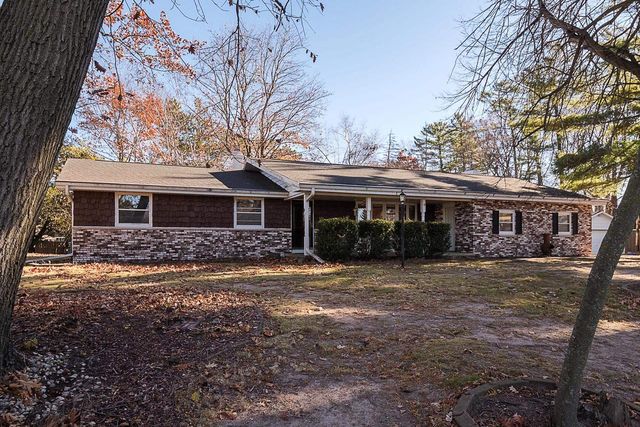 1164 BEECHWOOD DRIVE, Green Bay, WI 54313