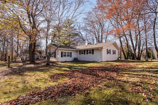 1164 BEECHWOOD DRIVE, Green Bay, WI 54313