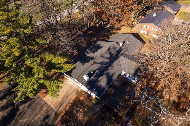 1164 BEECHWOOD DRIVE, Green Bay, WI 54313