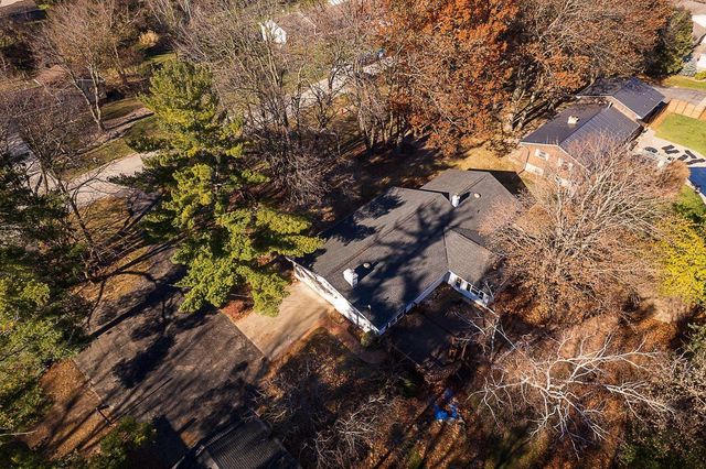 1164 BEECHWOOD DRIVE, Green Bay, WI 54313