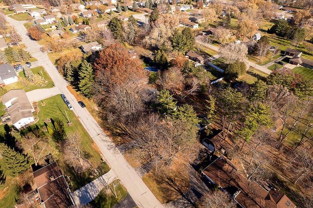 1164 BEECHWOOD DRIVE, Green Bay, WI 54313