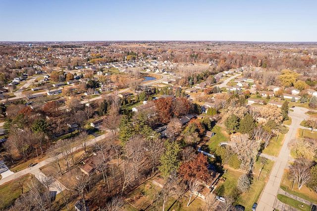 1164 BEECHWOOD DRIVE, Green Bay, WI 54313