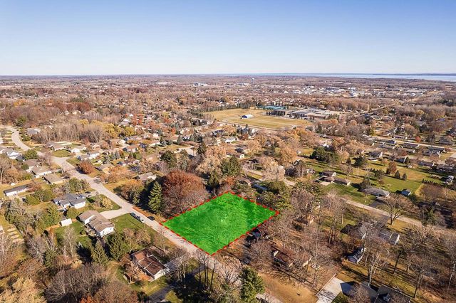 1164 BEECHWOOD DRIVE, Green Bay, WI 54313