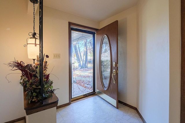 1164 BEECHWOOD DRIVE, Green Bay, WI 54313