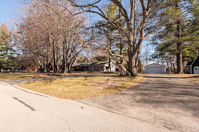 1164 BEECHWOOD DRIVE, Green Bay, WI 54313