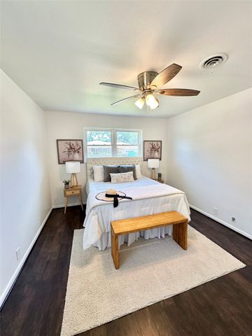 1715 Morningside Drive, Gainesville, TX 76240