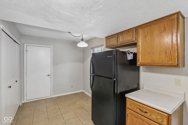 9495 Aberdare Drive, Indianapolis, IN 46250