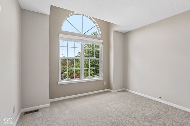9495 Aberdare Drive, Indianapolis, IN 46250