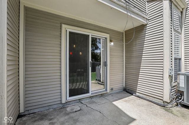 9495 Aberdare Drive, Indianapolis, IN 46250