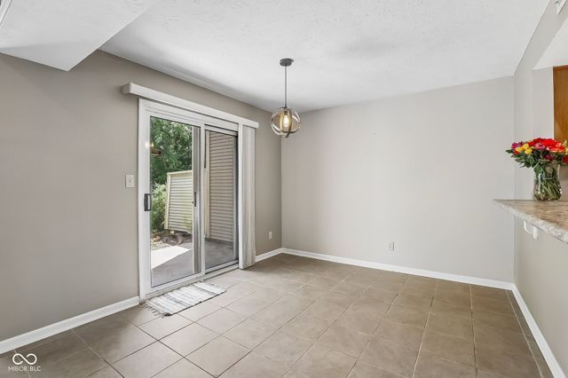 9495 Aberdare Drive, Indianapolis, IN 46250
