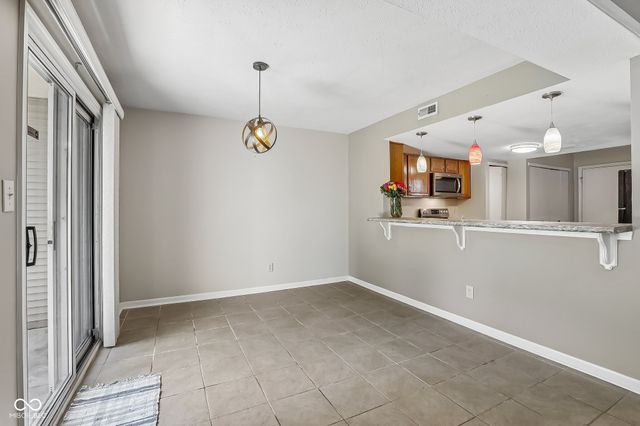 9495 Aberdare Drive, Indianapolis, IN 46250