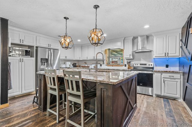2008 NE 3rd Avenue, Ardmore, OK 73401