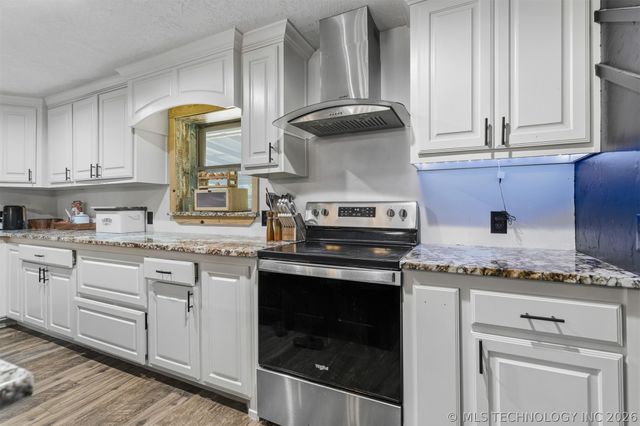 2008 NE 3rd Avenue, Ardmore, OK 73401