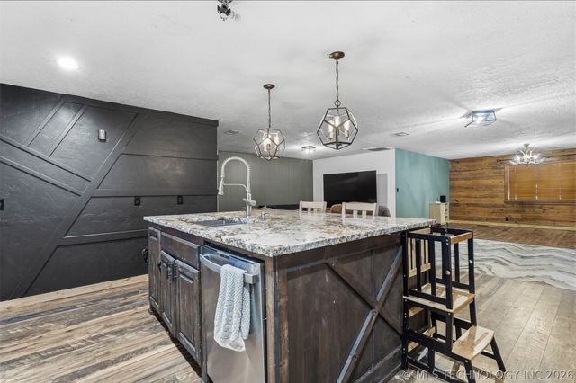 2008 NE 3rd Avenue, Ardmore, OK 73401