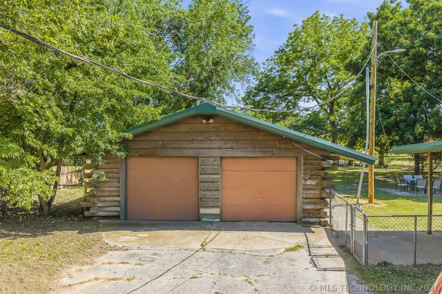 2008 NE 3rd Avenue, Ardmore, OK 73401