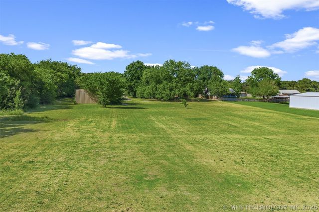2008 NE 3rd Avenue, Ardmore, OK 73401