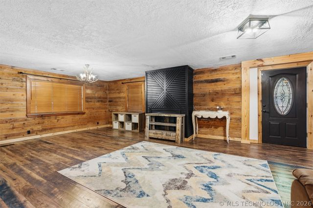 2008 NE 3rd Avenue, Ardmore, OK 73401