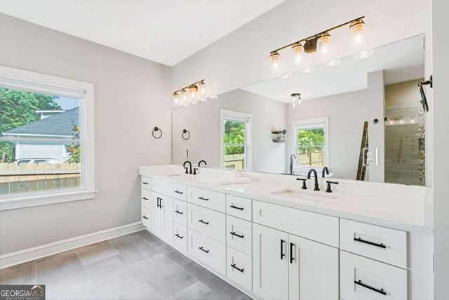 686 Elbert Street SW, Atlanta, GA 30310