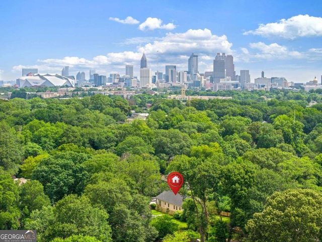 686 Elbert Street SW, Atlanta, GA 30310