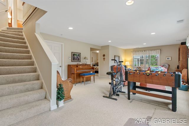 18147 Lost Creek Lane, Spring Lake, MI 49456