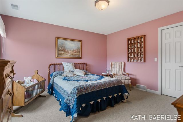 18147 Lost Creek Lane, Spring Lake, MI 49456
