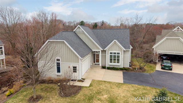18147 Lost Creek Lane, Spring Lake, MI 49456