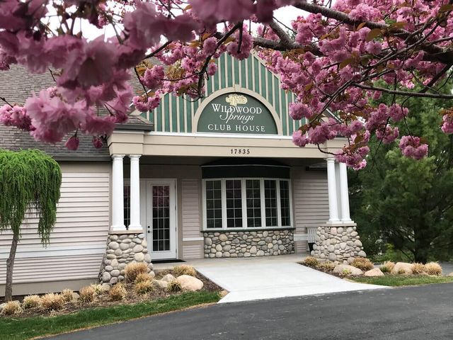 18147 Lost Creek Lane, Spring Lake, MI 49456