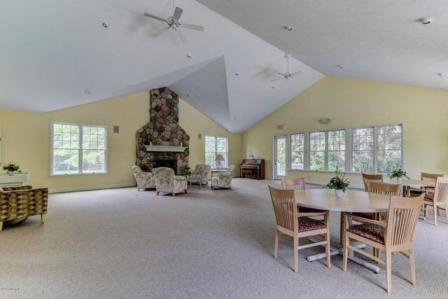 18147 Lost Creek Lane, Spring Lake, MI 49456