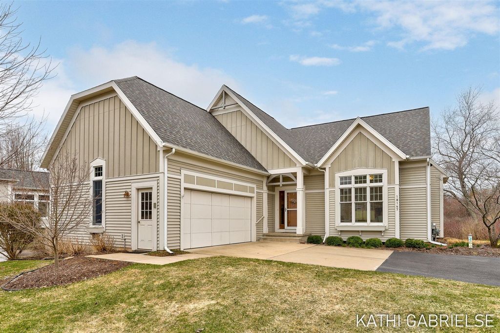18147 Lost Creek Lane, Spring Lake, MI 49456